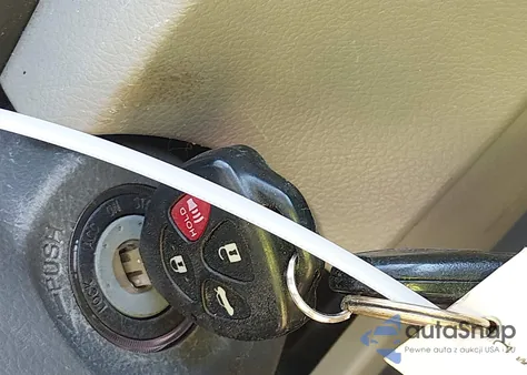 2008 Toyota Camry Le из США, поврежденный, VIN 4T1BE46K08U223973